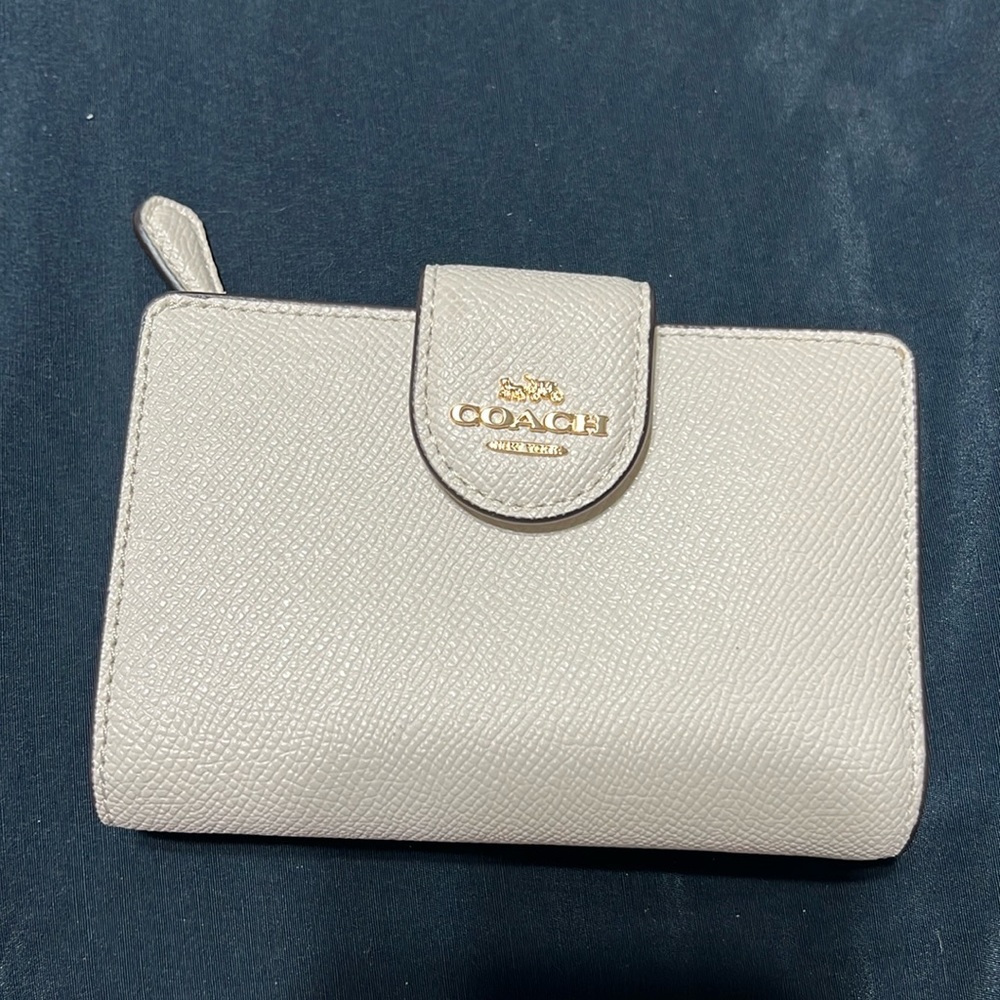 Coach Wallet NWOT